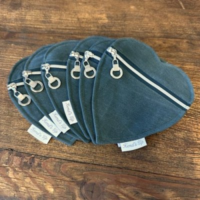 IMG_9594_Herz Etui grün Muttertag Hochzeit Geschenk
